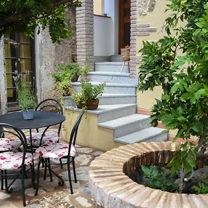 https://elba-borgo-di-latrano.it-tuscanyhotel.com