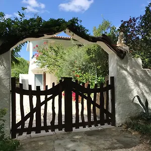 https://villa-minzoni.in-sardinia.net